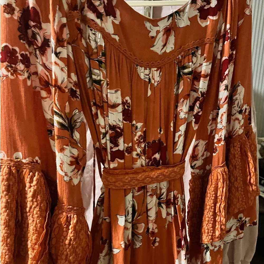 POL Boho Orange Floral Dress with Gorgeous Sleeves